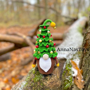 Сhristmas tree gnome 2