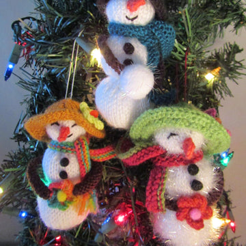 Stylish Snowmen Ornament