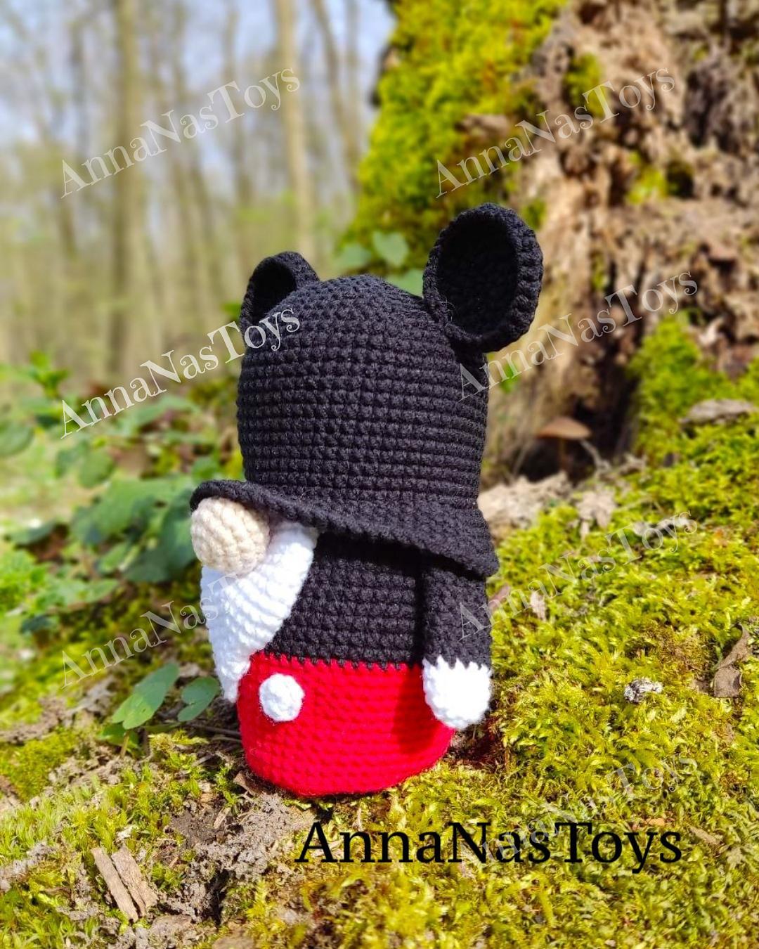 Gnome mouse boy