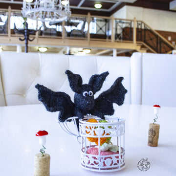 Mini cute Bat knitting flat