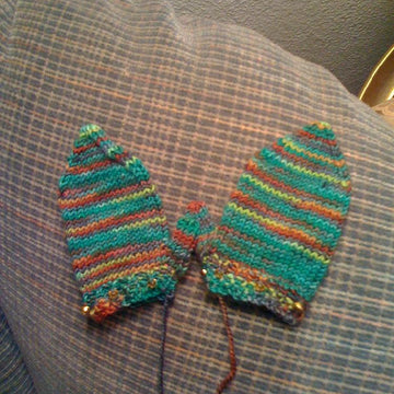 Mini Mittens