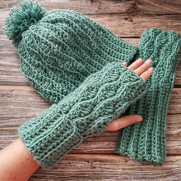 Felisha Mittens