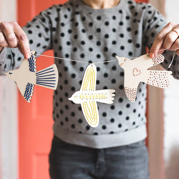 Cotton Clara Wooden Bird Embroidery Kit - 12cm