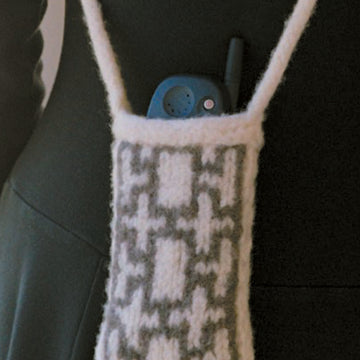 Felted Cell Phone Tote in Imperial Yarn Columbia - P112 (Downloadable PDF)