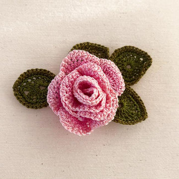 Rose bud. 15 petal