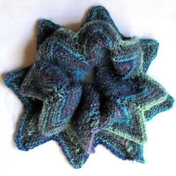 Starburst cowl – buttoned or round