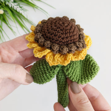 Crochet sunflower pattern, easy crochet flower pattern