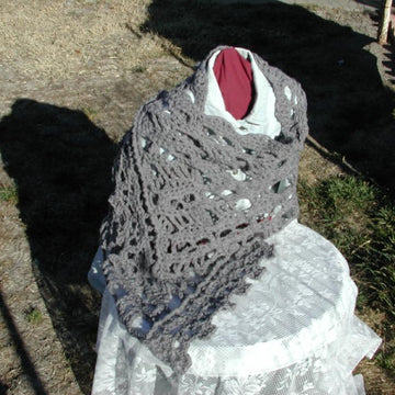 Instant Gratification XXtra Creepy Skull Shawl