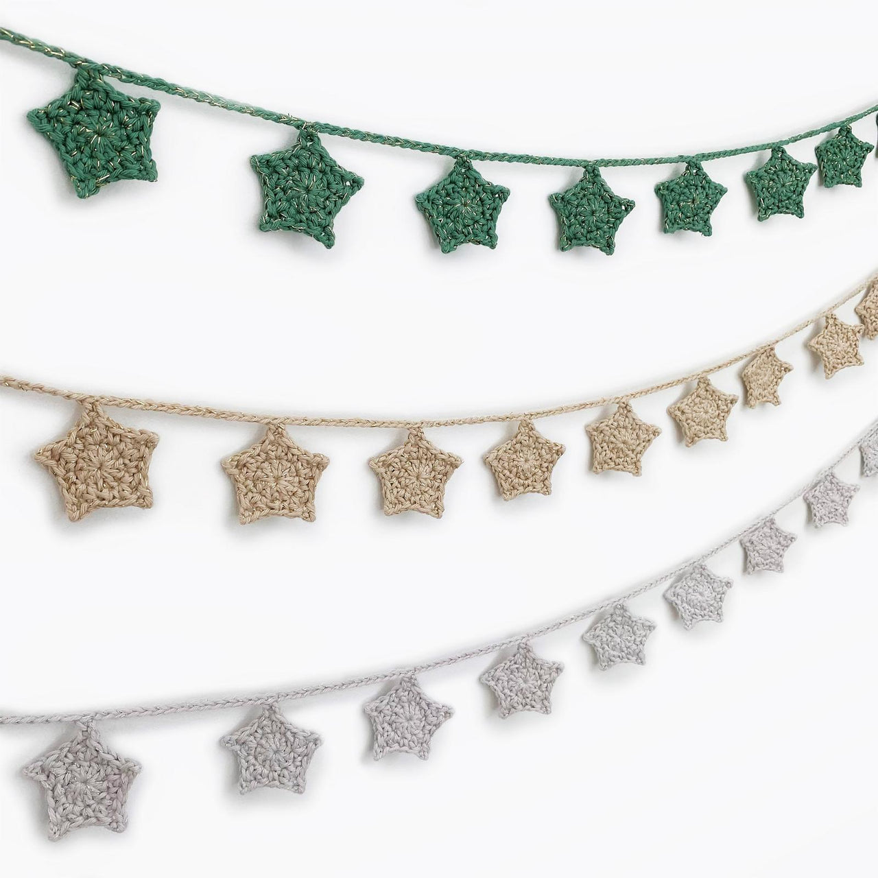 Loopy Star Garland