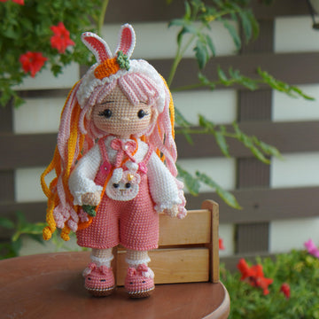 MOCHI doll