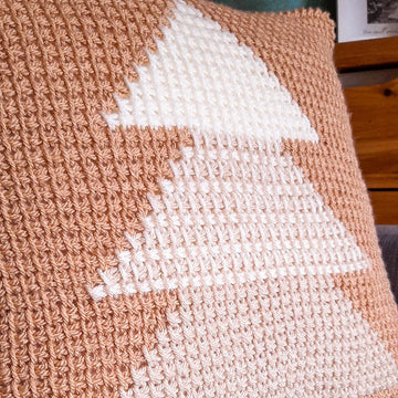Tunisian Christmas Tree Pillow