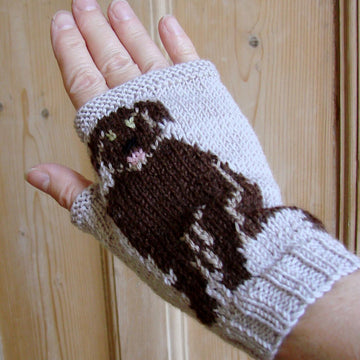 Labrador Retriever fingerless mitts