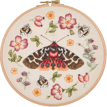Anchor Linen Moth Wreath Cross Stitch Kit - 20 x 20 cm