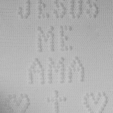 Jesus Me Ama Baby Blanket