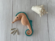 Yoyo the Seahorse Amigurumi