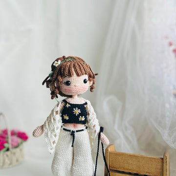 MAYA doll
