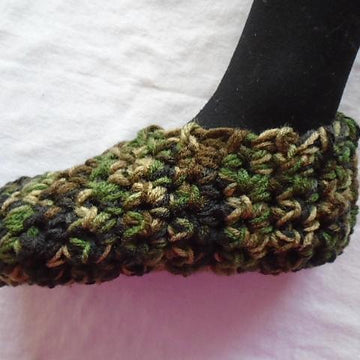 FR-CR-01- Adult Slippers