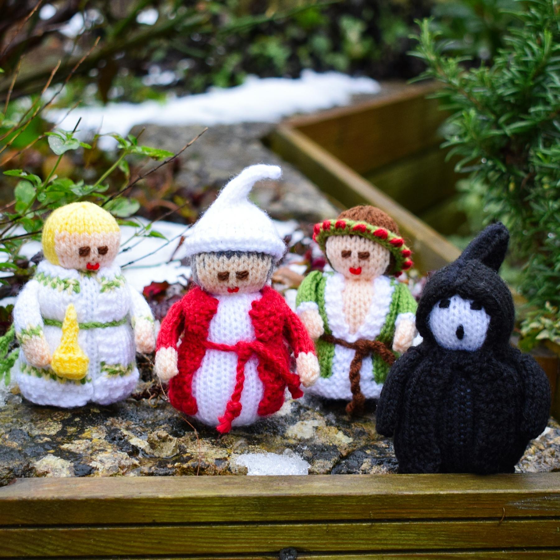 Scrooge Christmas Carol Dolls Knitting Pattern - Toy Knitting Pattern