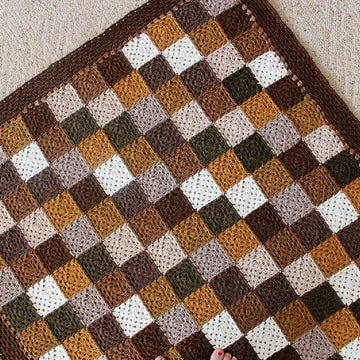 Neutral Squares Blanket