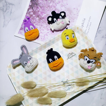 Looney Tunes Brooches Pattern