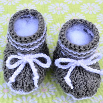Mock Cables Boot Style Baby Booties