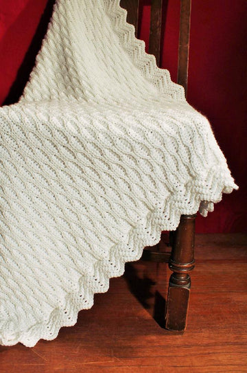 Honeycomb Blanket with Ripple Edging
