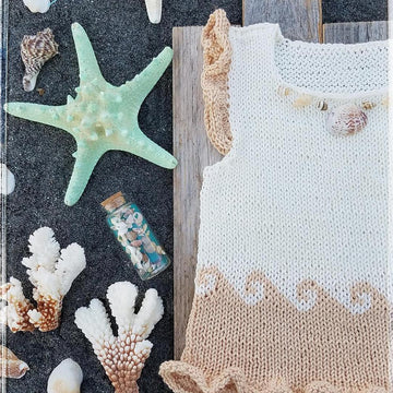 Swirly Waves top