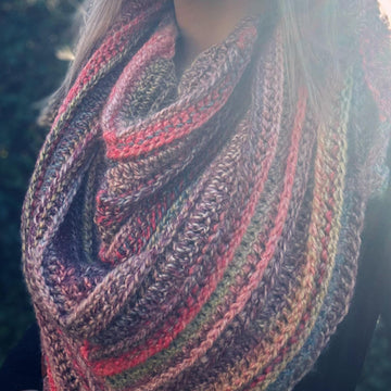 Rustic ridges triangle scarf