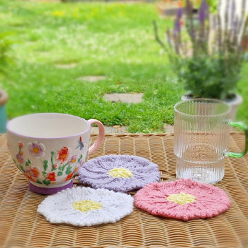 PDF Pretty Daisy Coaster Set Knitting Patterns