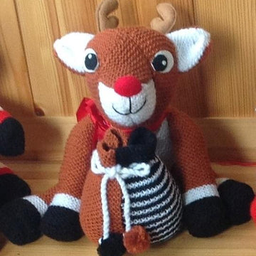 Knitted Square Reindeer