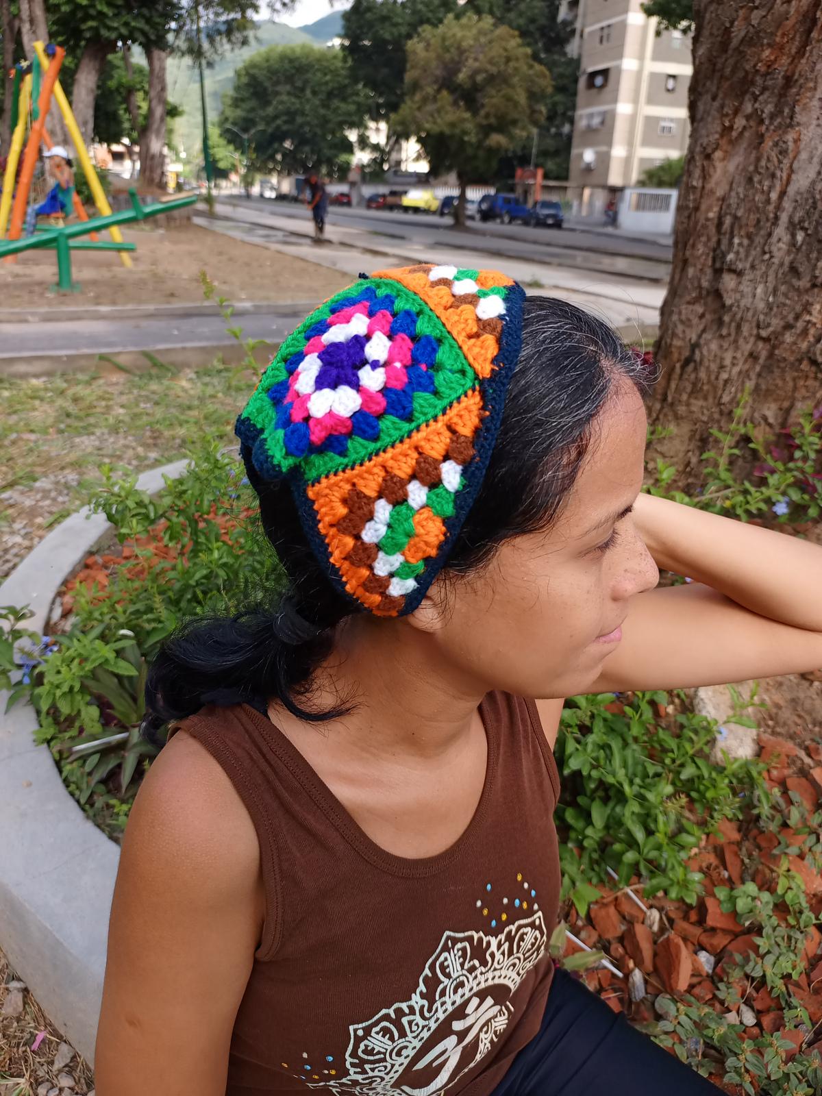 Granny Square Bandana Twins
