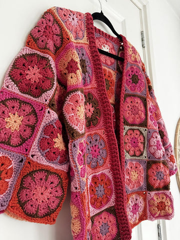 African flower cardigan Side