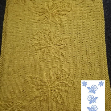 Nr. 511 Daffodils head Inwards guest towel