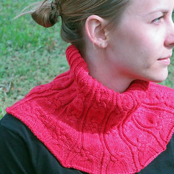 Love Knot Neck Cuddler