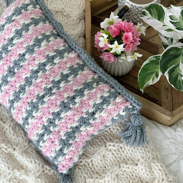 Padonia Pillow