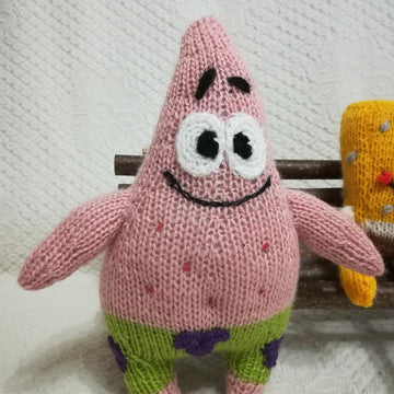 Knitted Patrick Star