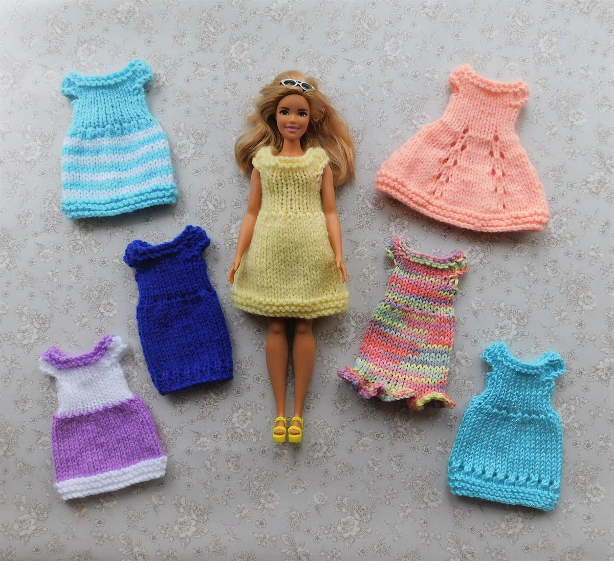 crochet barbie dresses ~ Fashionista Barbie Summer The whole of Blackpink slit This elegant design combines Color:As_Picture Long