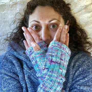 Ribbed Mitts