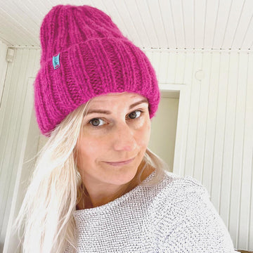 Jenna hat
