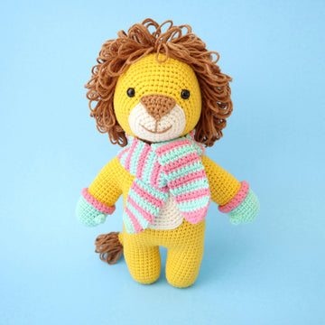 Leonard the Lion Amigurumi
