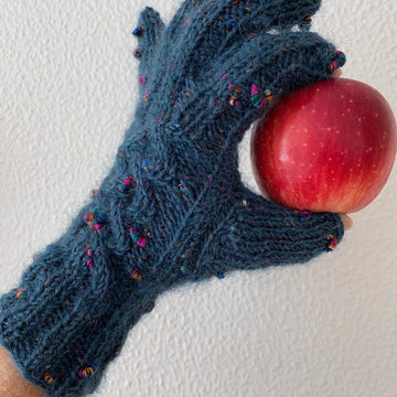 Grateful Cable Gloves