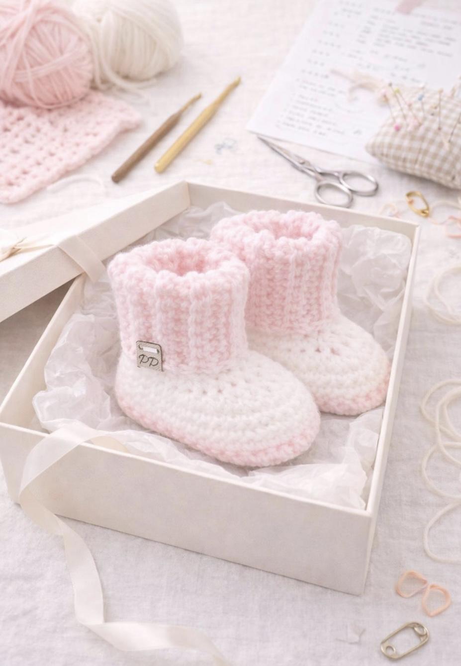 Ribbed Cuff Baby Booties