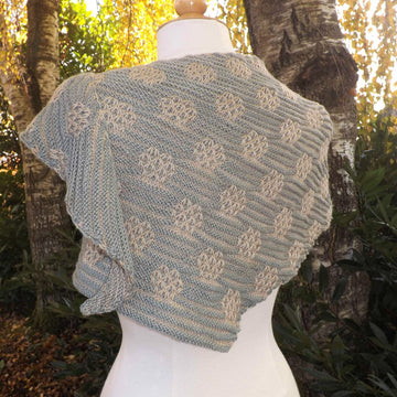 Snebold (scarf version)