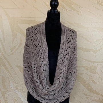 Infinity Scarf with Lacy Leaves