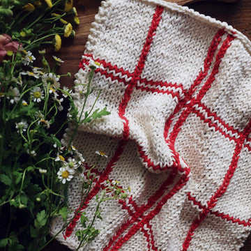 The Plaid Hand Towel
