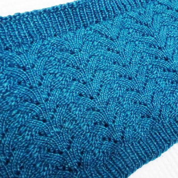 Nordic Lace Cowl (Instructions to work in the round)