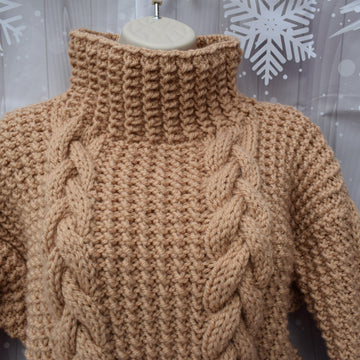 Sandy cable sweater