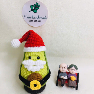 Santa Cado -Crochet pattern - PDF file- English