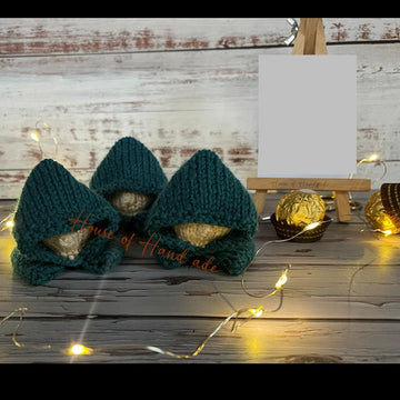 Hooded Cloak Ferrero Rocher Cover Knitting Pattern