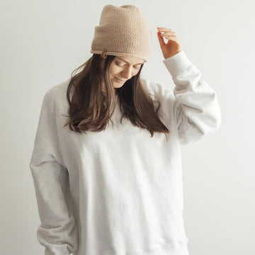 Slouchy Beanie for women+ Super easy knit hat + VIDEO